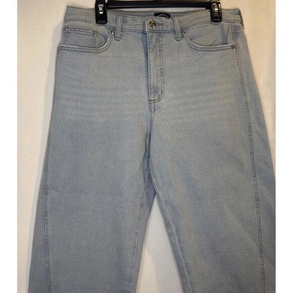 SCOOP Women’s Light Wash Denim Barrel Leg Mid Rise Ankle Jeans Sz 8 NEW - Picture 2 of 12